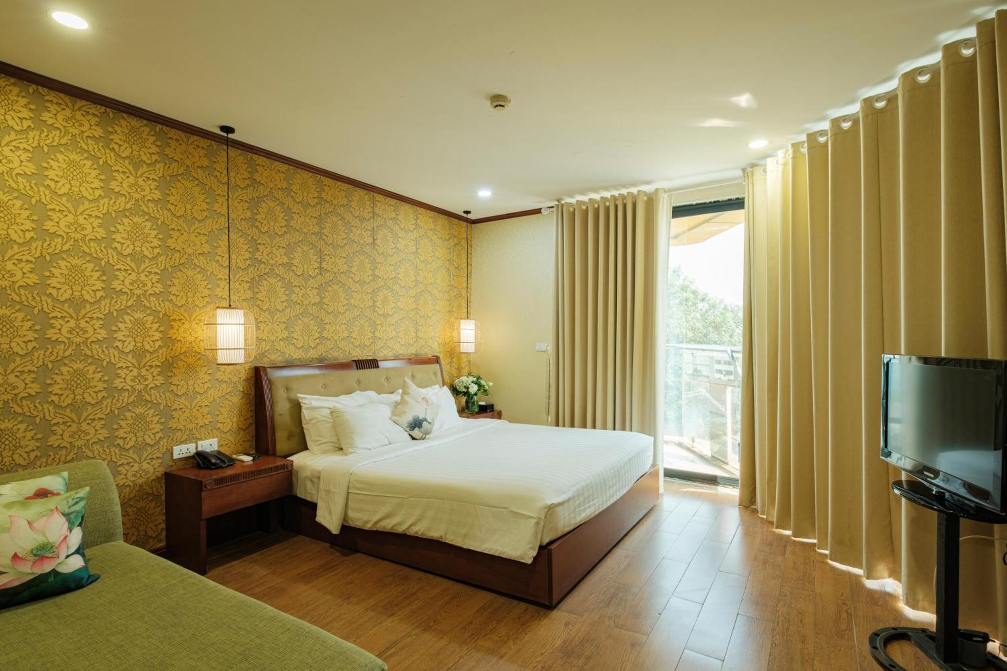 Sunset Westlake Hanoi Hotel Exterior photo